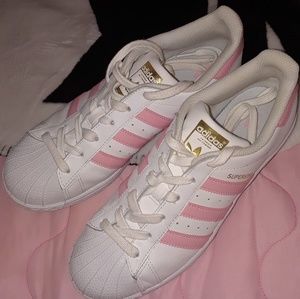 Adidas super stars brand new ! SALE